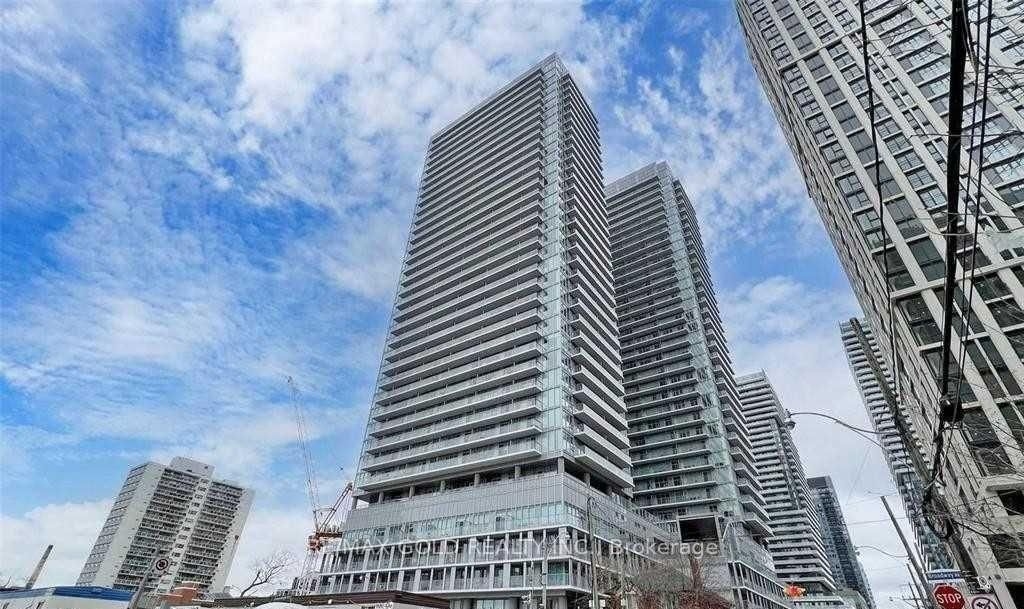 195 Redpath Ave, Unit 3301, Toronto